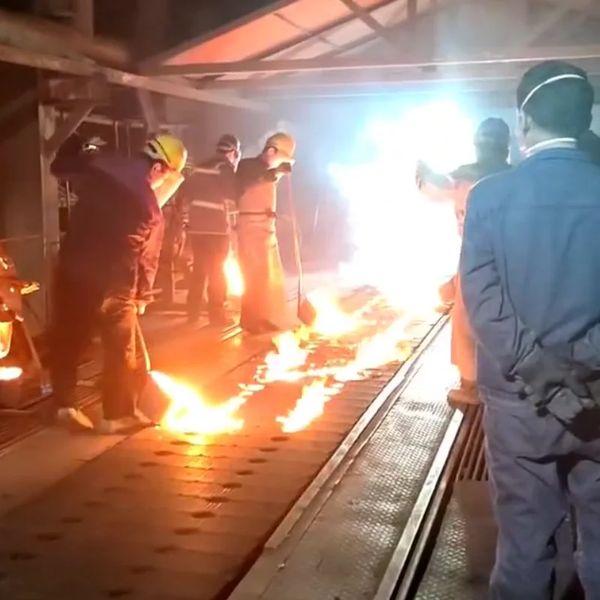 D400 Ductile Iron Manghole Cover.JPG