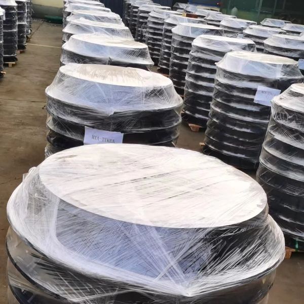 D400 Ductile Iron Manghole Cover.JPG