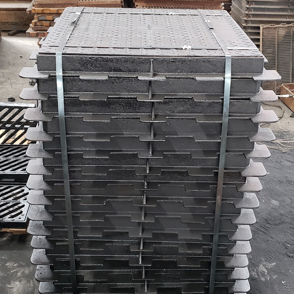 Cina Chiusini in plastica composita GRP