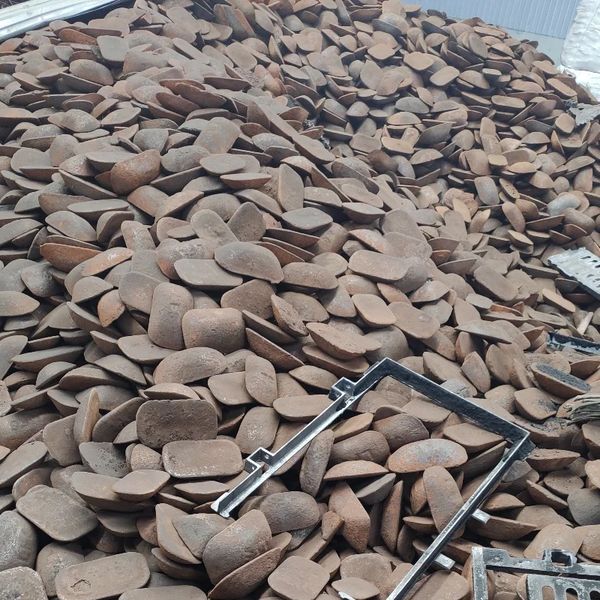 D400 Ductile Iron Manghole Cover.JPG